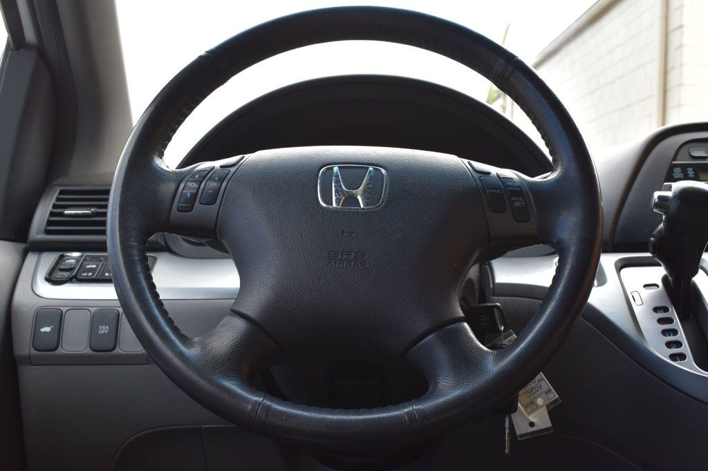 2010 Honda Odyssey 5dr EX-L w/RES - 22368691 - 29