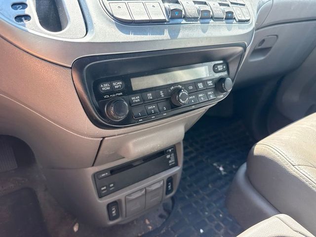 2010 Honda Odyssey 5dr EX-L w/RES - 23075882 - 16