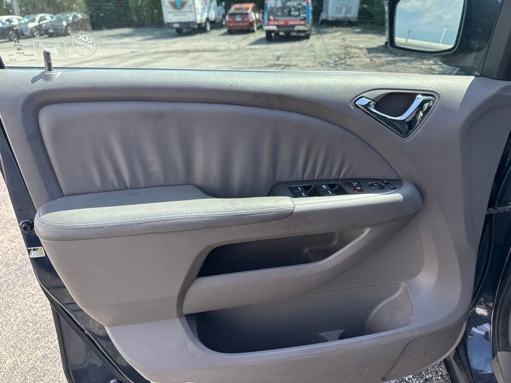 2010 Honda Odyssey 5dr EX-L w/RES - 23075882 - 7