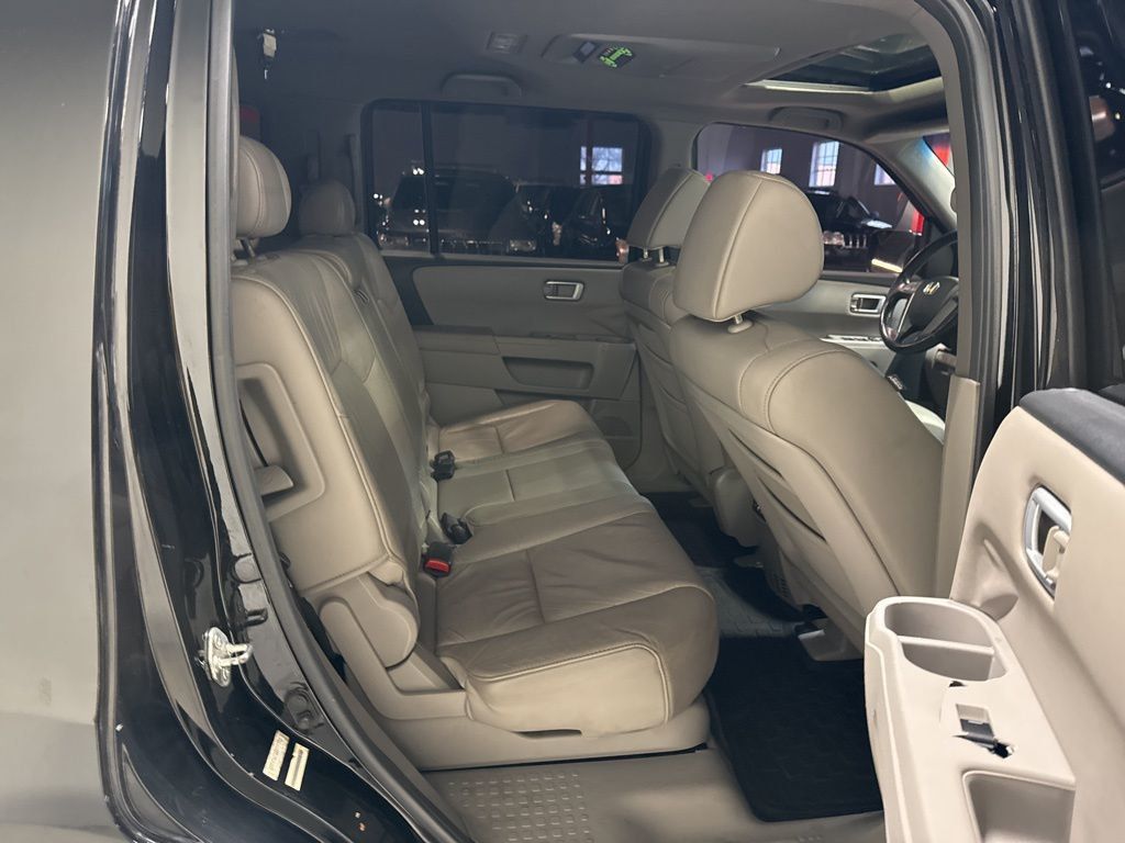 2010 Honda Pilot 4WD 4dr EX-L w/RES - 22967252 - 37