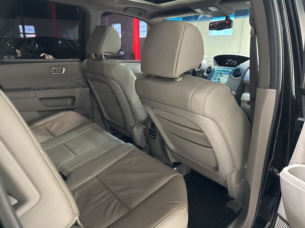 2010 Honda Pilot 4WD 4dr EX-L w/RES - 22967252 - 38