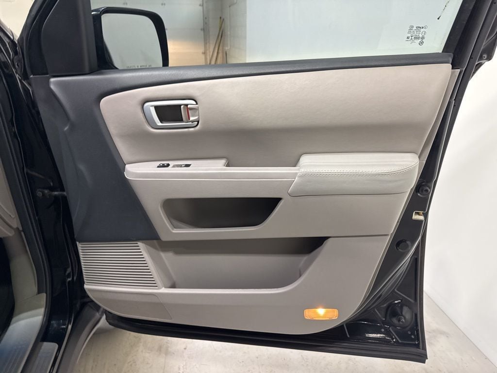 2010 Honda Pilot 4WD 4dr EX-L w/RES - 22967252 - 46