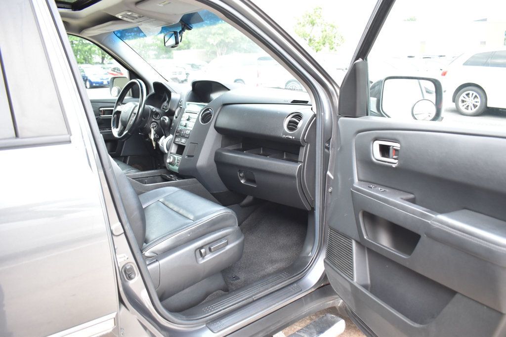 2010 Honda Pilot 4WD 4dr Touring w/Navi - 23052396 - 15