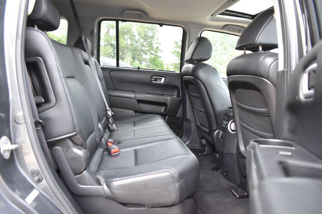 2010 Honda Pilot 4WD 4dr Touring w/Navi - 23052396 - 16