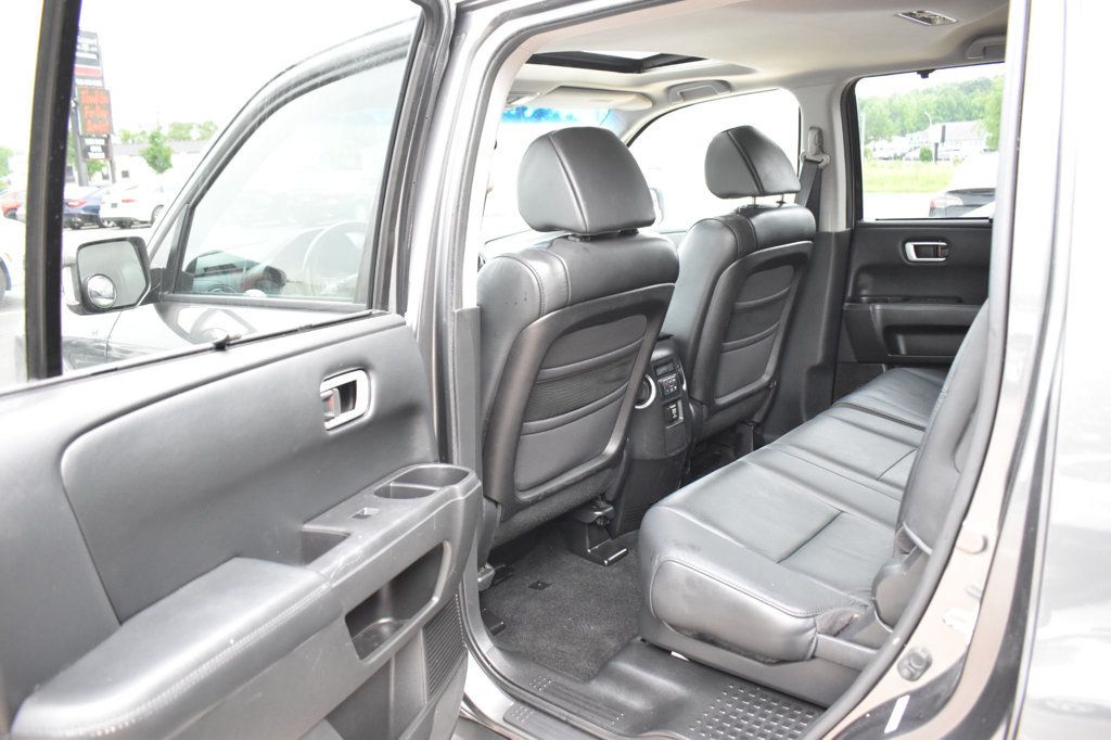 2010 Honda Pilot 4WD 4dr Touring w/Navi - 23052396 - 21
