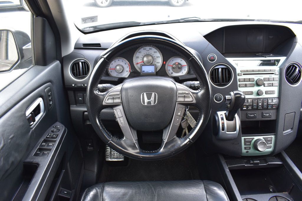 2010 Honda Pilot 4WD 4dr Touring w/Navi - 23052396 - 26