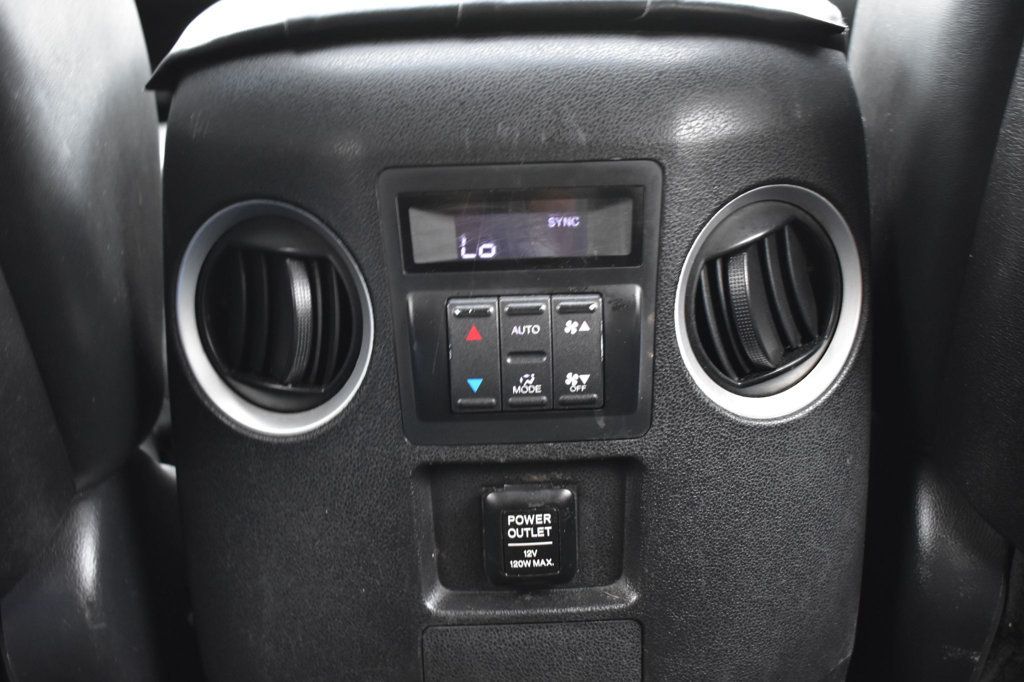2010 Honda Pilot 4WD 4dr Touring w/Navi - 23052396 - 30
