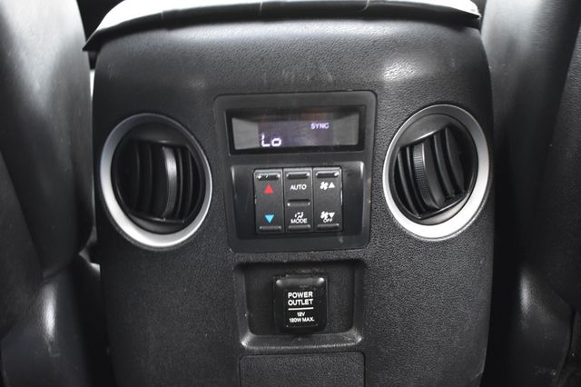 2010 Honda Pilot 4WD 4dr Touring w/Navi - 23052396 - 30