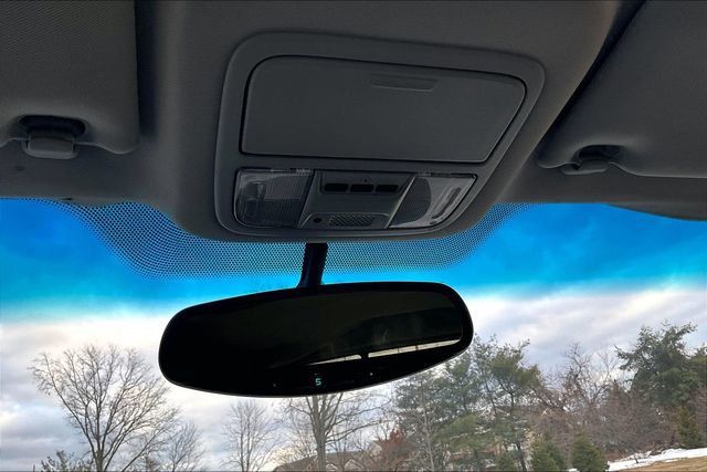 2010 Honda Ridgeline 4WD Crew Cab RTL - 22987917 - 27