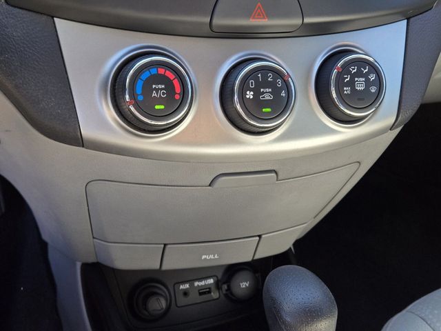 2010 Hyundai Elantra 4dr Sedan Automatic GLS PZEV - 22934610 - 16