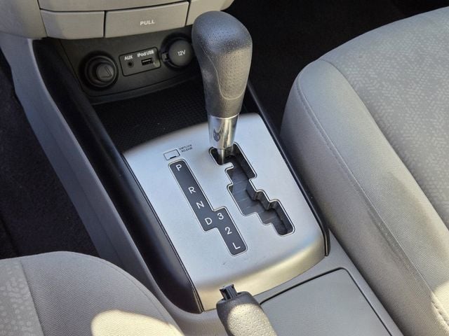 2010 Hyundai Elantra 4dr Sedan Automatic GLS PZEV - 22934610 - 17