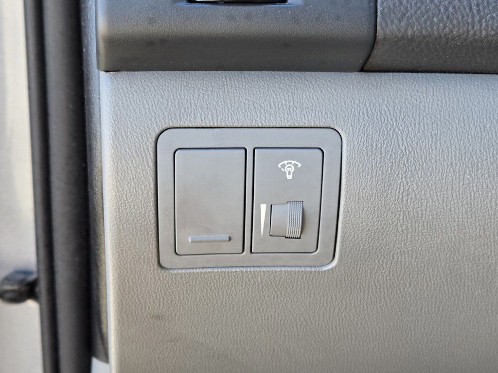 2010 Hyundai Elantra 4dr Sedan Automatic GLS PZEV - 22934610 - 18