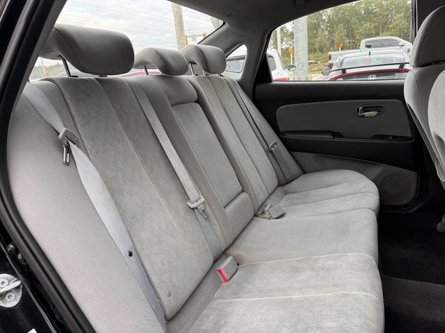 2010 Hyundai Elantra GLS 4dr Sedan - 22804840 - 18