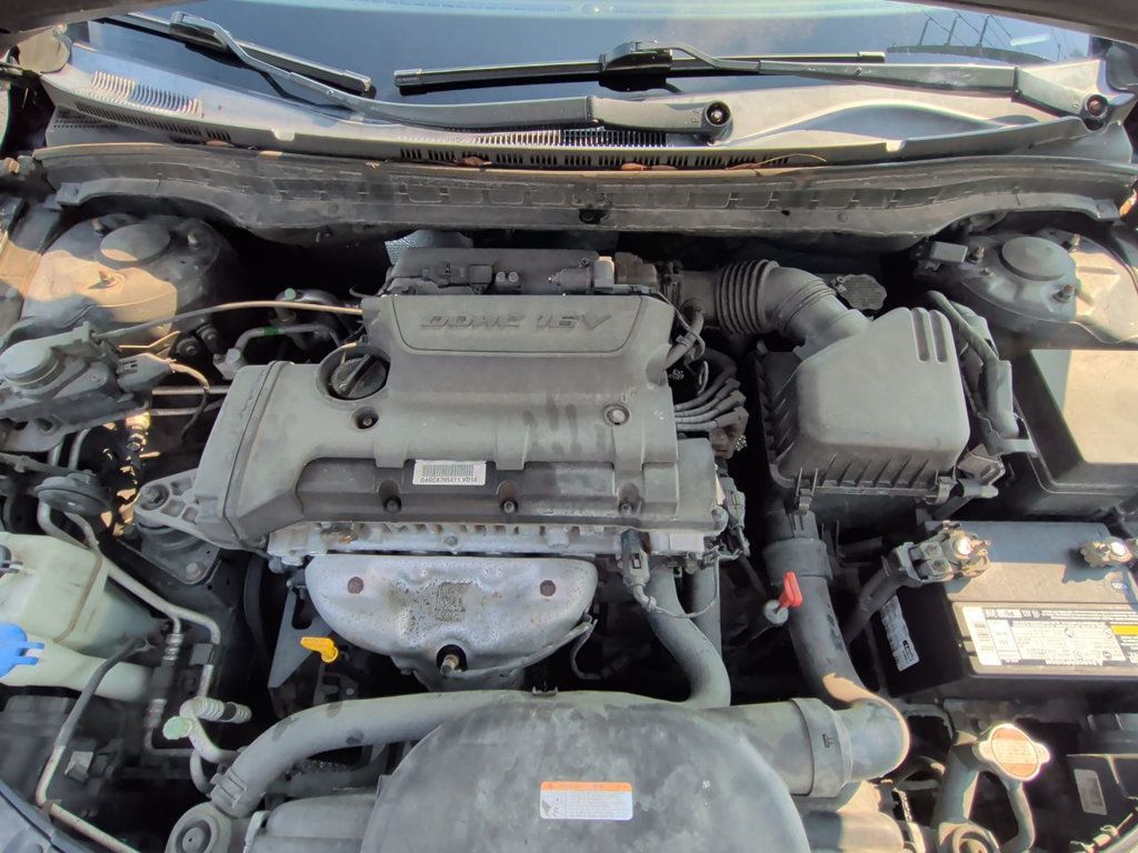 Hyundai Elantra Touring GLS photo 11