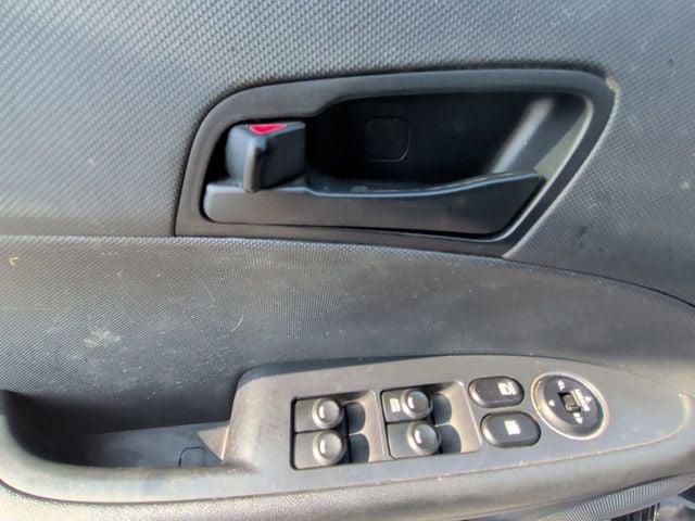 2010 Hyundai Elantra Touring GLS - 23056761 - 11