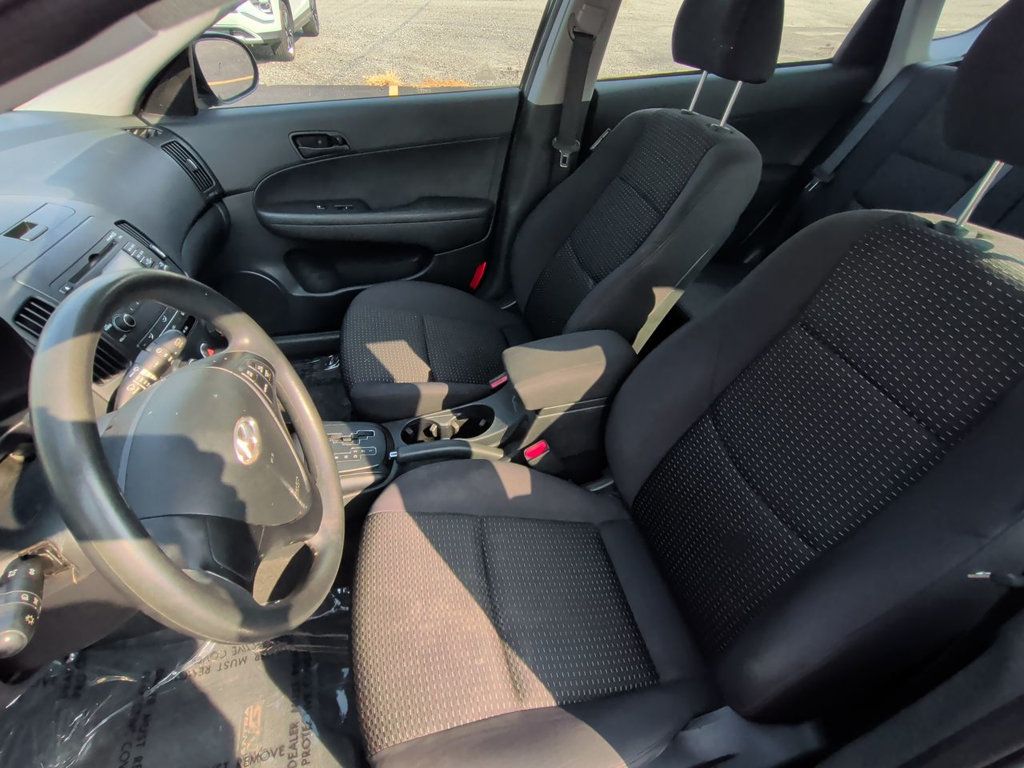 Hyundai Elantra Touring GLS photo 14