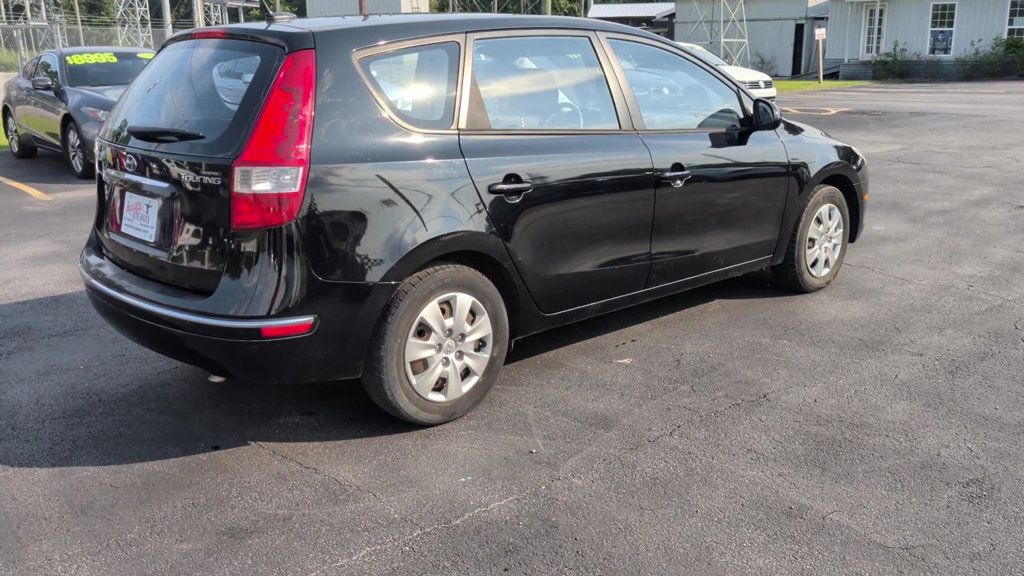 Hyundai Elantra Touring GLS photo 8