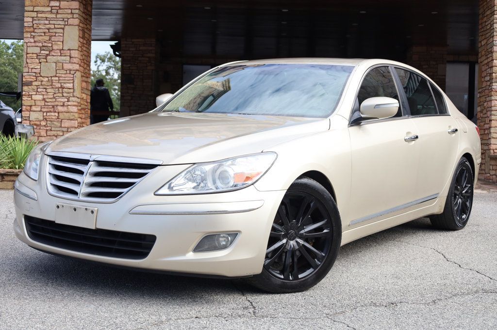 2010 Hyundai Genesis 4.6 photo 2