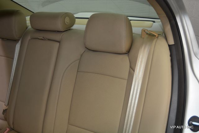 2010 Hyundai Genesis Base Trim - 22981867 - 20
