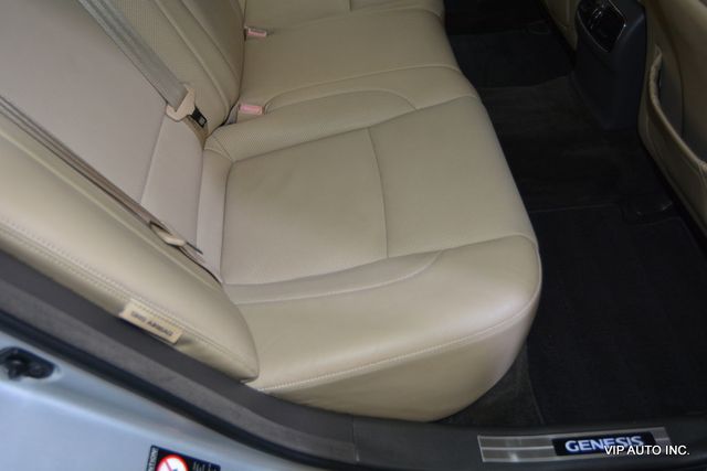 2010 Hyundai Genesis Base Trim - 22981867 - 25