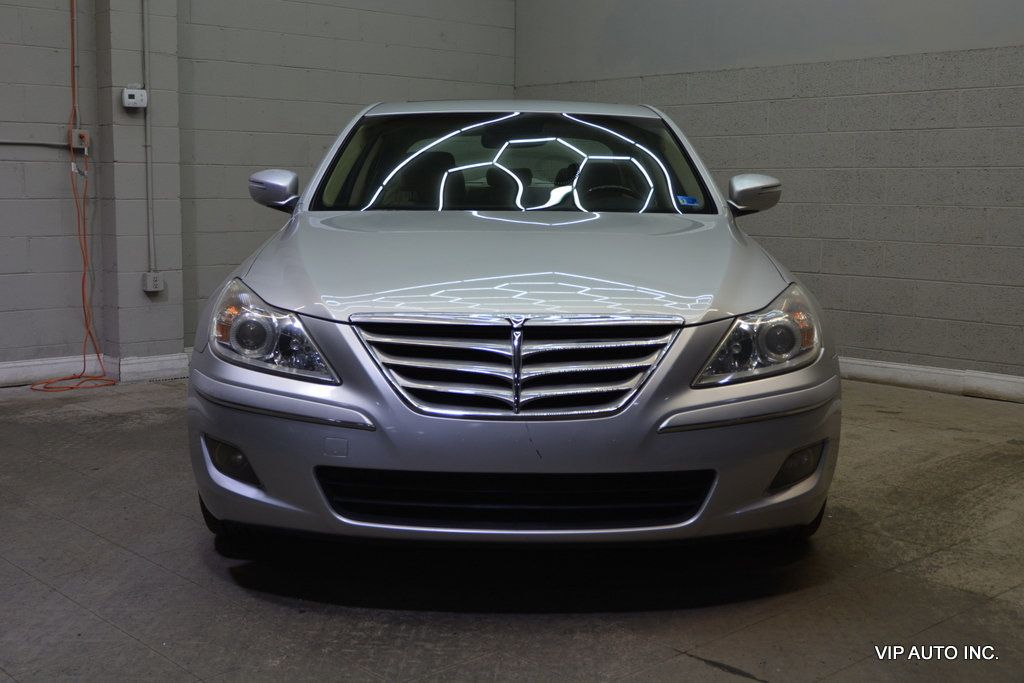 2010 Hyundai Genesis Base Trim - 22981867 - 4
