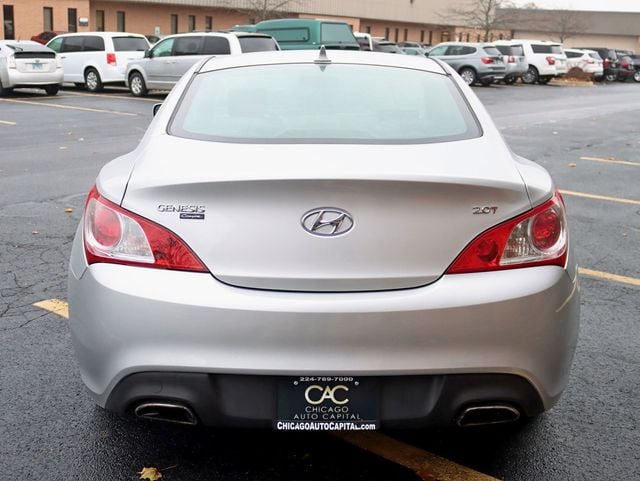 2010 Hyundai Genesis Coupe 2dr 2.0T Automatic Premium - 22651685 - 5