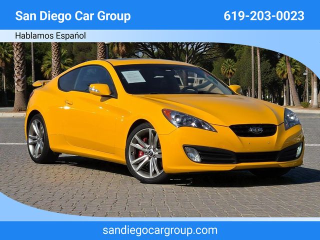 2010 Hyundai Genesis Coupe 2dr 3.8L Automatic Track - 22962698 - 0