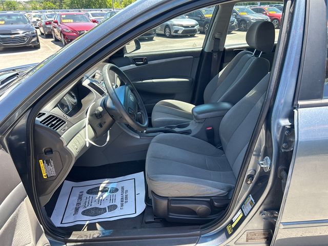 2010 Hyundai Sonata GLS - 23028375 - 7