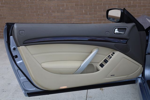 2010 INFINITI G37 Convertible 2dr - 22949457 - 11