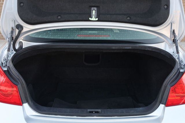 2010 INFINITI G37 Sedan x - 23072895 - 11