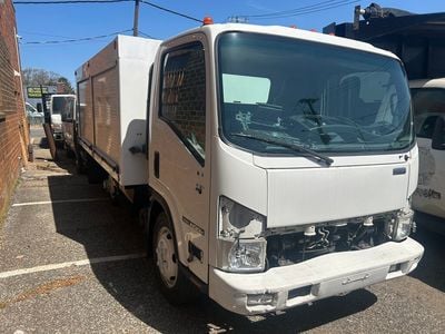 2010 Isuzu NQR SPRAY TRUCK