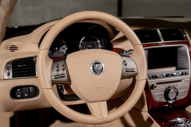 2010 Jaguar XK 2dr Convertible - 23051382 - 18