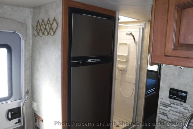 2010 Jayco MELBOURNE 29D Full Body Paint 3 Slides - 22660734 - 32