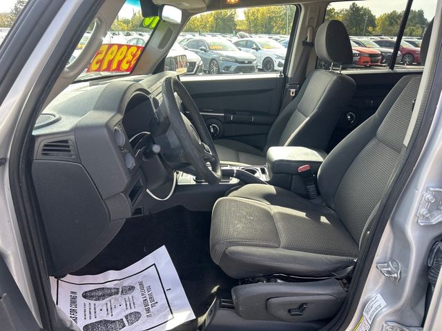 2010 Jeep Commander 4WD 4dr Sport - 23100221 - 8