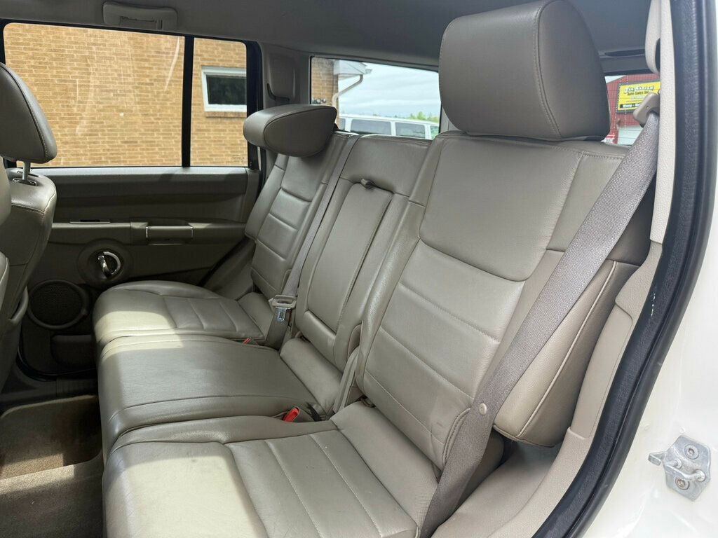 2010 Jeep Commander 4WD 4dr Sport - 23030488 - 29