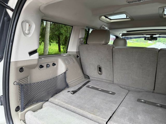 2010 Jeep Commander 4WD 4dr Sport - 23030488 - 36