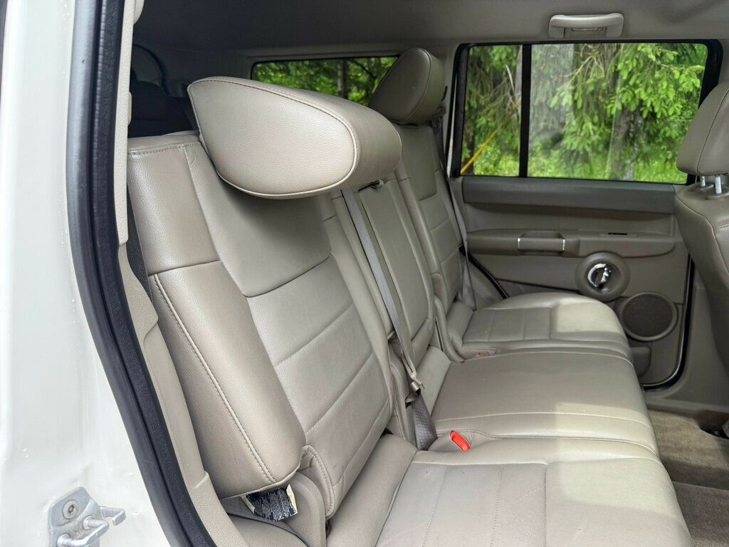 2010 Jeep Commander 4WD 4dr Sport - 23030488 - 42