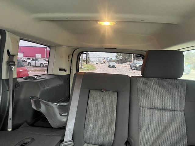 2010 Jeep Commander RWD 4dr Sport - 22983737 - 4