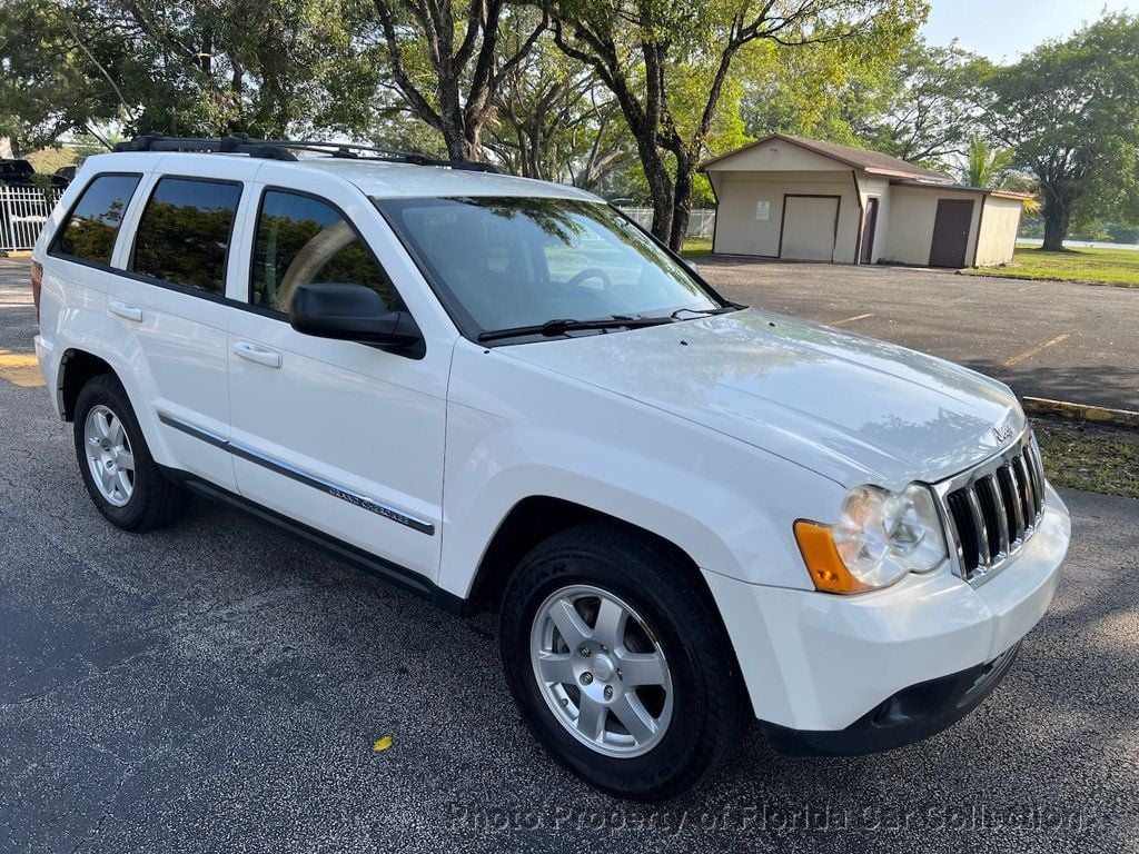 2010 Jeep Grand Cherokee Laredo 2WD - 22695884 - 27