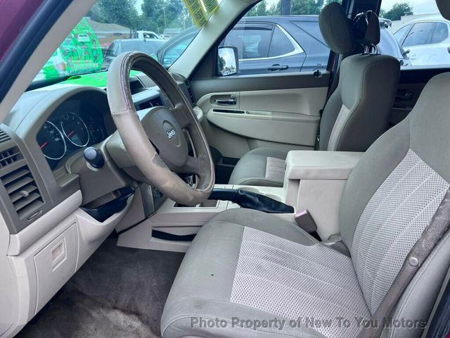 2010 Jeep Liberty RWD 4dr Sport - 22464293 - 7
