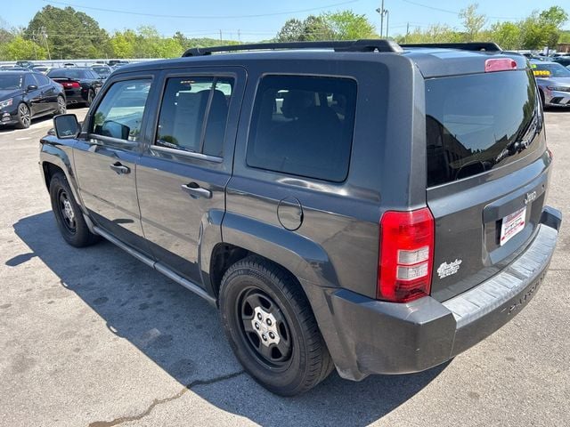 2010 Jeep Patriot FWD 4dr Latitude - 23009806 - 5