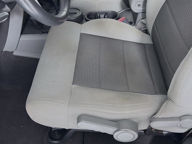 2010 Jeep Wrangler 4WD 2dr Sahara - 22986390 - 18