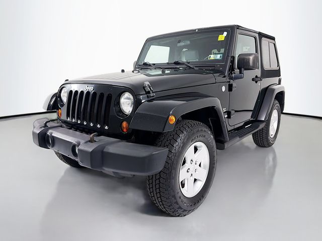 2010 Jeep Wrangler 4WD 2dr Sahara - 22986390 - 2