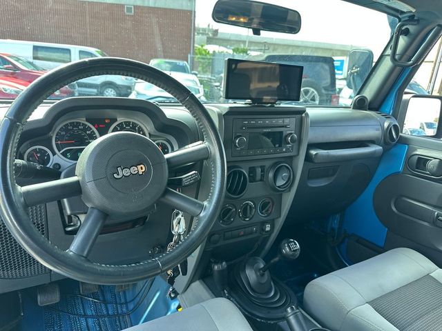 2010 Jeep Wrangler 4WD 2dr Sport - 22972517 - 13