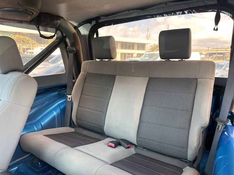 2010 Jeep Wrangler 4WD 2dr Sport - 22972517 - 14