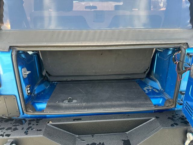 2010 Jeep Wrangler 4WD 2dr Sport - 22972517 - 18