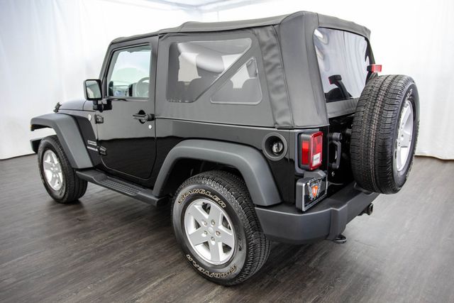 2010 Jeep Wrangler 4WD 2dr Sport - 22722212 - 10