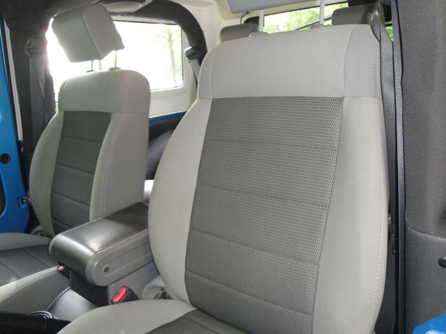 2010 Jeep Wrangler SPORT-PKG, LOW MI, SURF-BLUE, 6-SPD w/ HARDTOP. A MUST-SEE! - 23023201 - 33