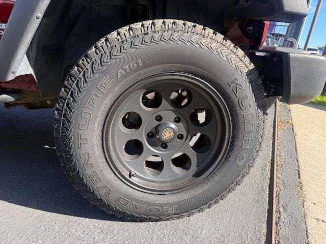 2010 Jeep Wrangler Unlimited 4WD 4dr Rubicon - 22969601 - 11