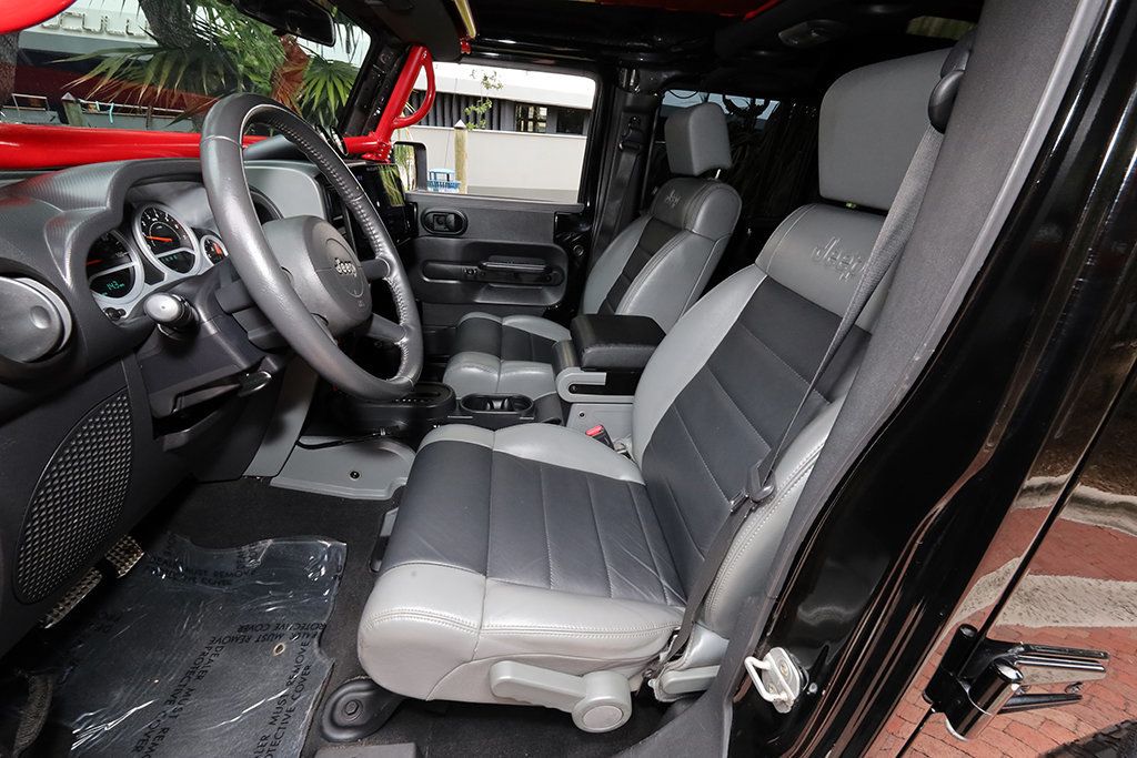 2010 Jeep Wrangler Unlimited 4WD 4dr Rubicon - 23005868 - 5